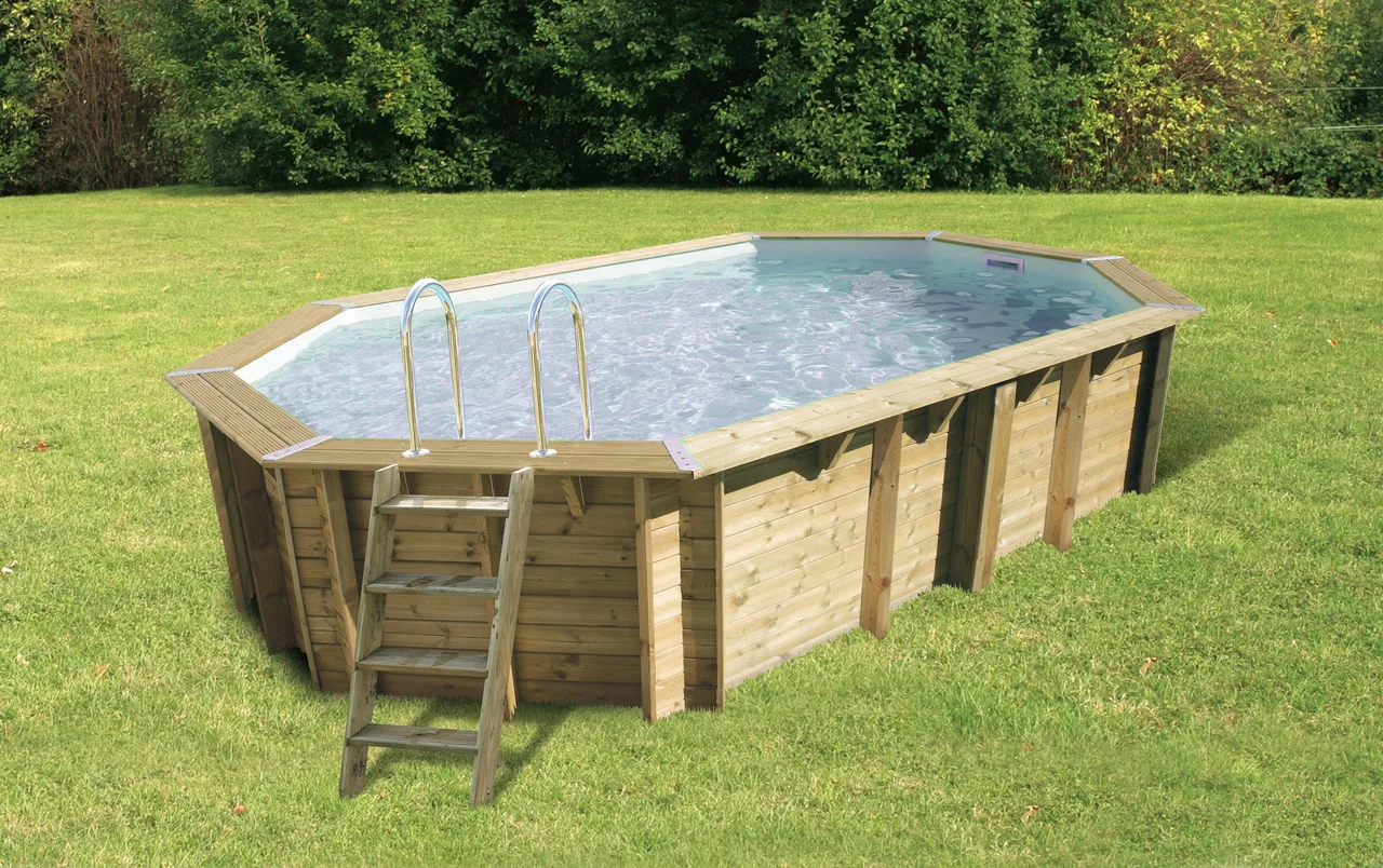 Piscine en bois enterrée avec terrasse – Philo Pool Manhay